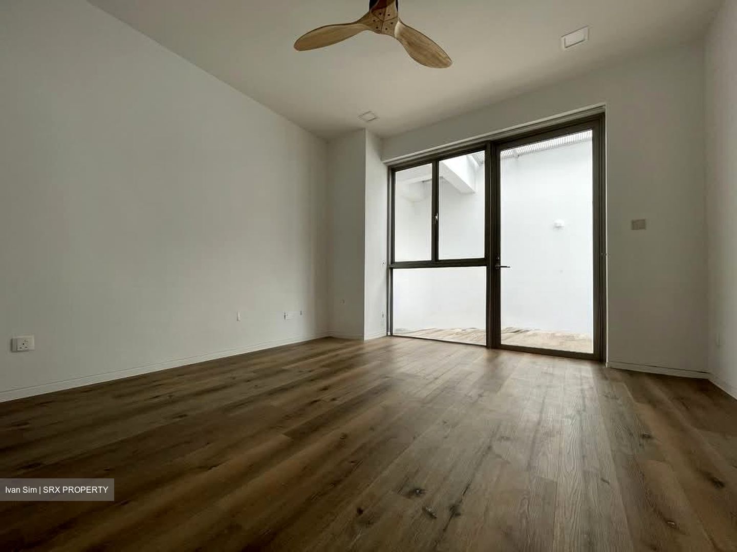 The Trumps (D14), Condominium #593611301